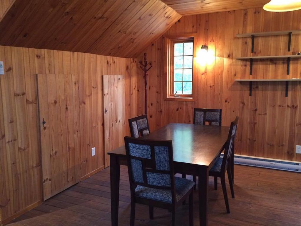Le Chalet Apartamento Shawinigan Exterior foto