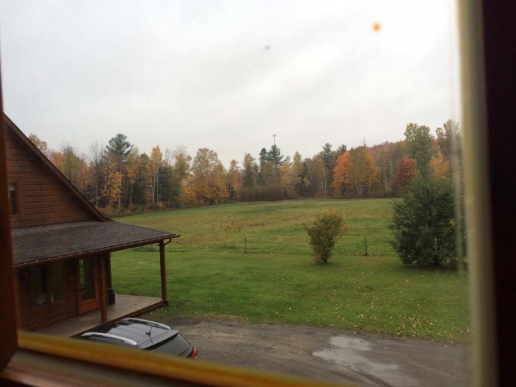 Le Chalet Apartamento Shawinigan Exterior foto
